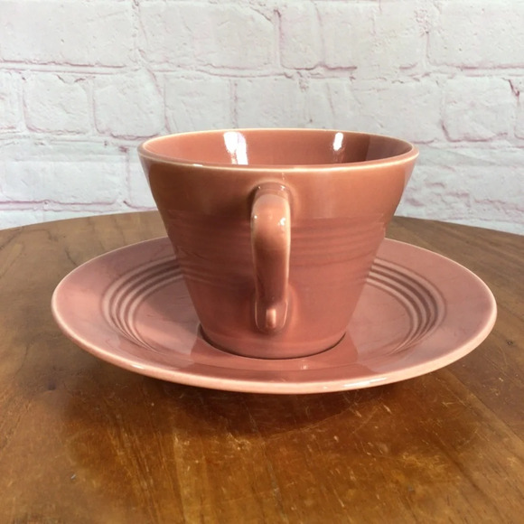 Vintage Homer Laughlin Harlequin Mauve Rose Fiesta Cup and Saucer Set - Picture 4 of 8